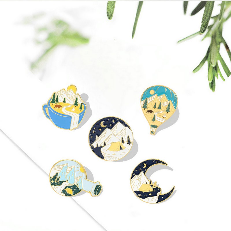Outdoor Adventure Gifts - Berkemah Petualangan Enamel Pin Kustom Luar