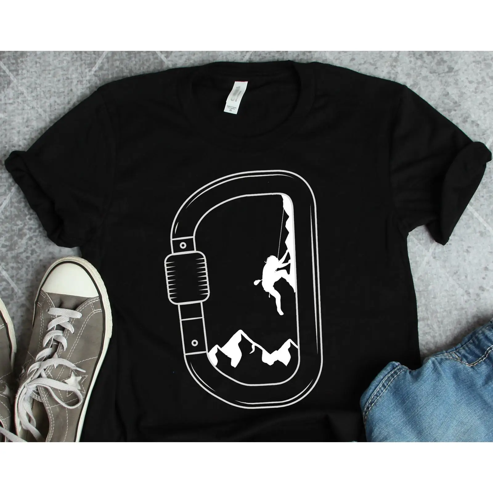 Kaos Carabiner Panjat Tebing P - Outdoor Adventure Enthusiast ulasan dan harga